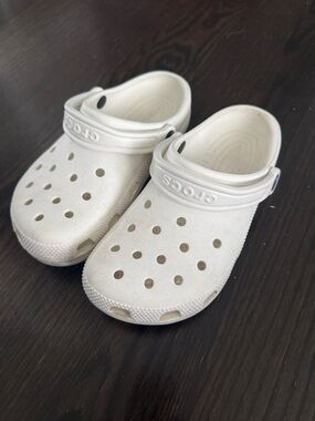 CROCS Kids' Classic Clog - White